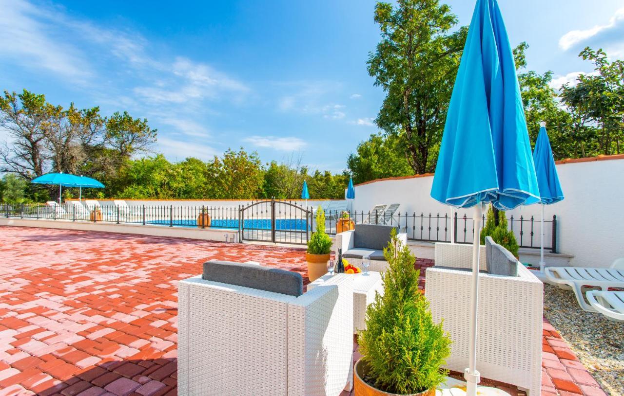 Luxury Palmer Residence Krk Dobrinj 外观 照片