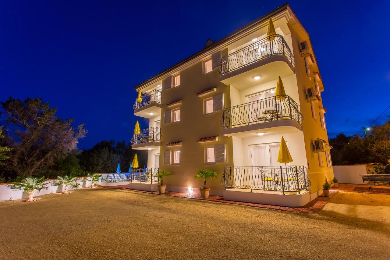 Luxury Palmer Residence Krk Dobrinj 外观 照片