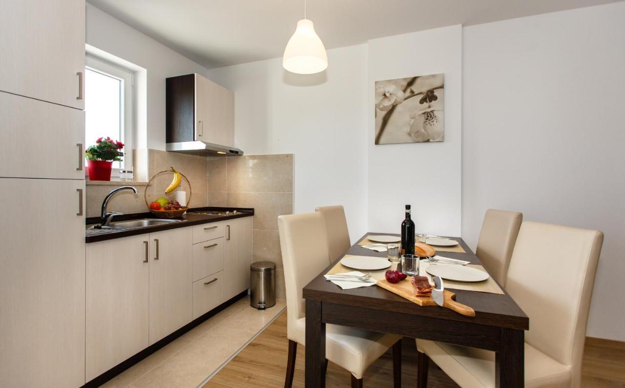 Luxury Palmer Residence Krk Dobrinj 外观 照片